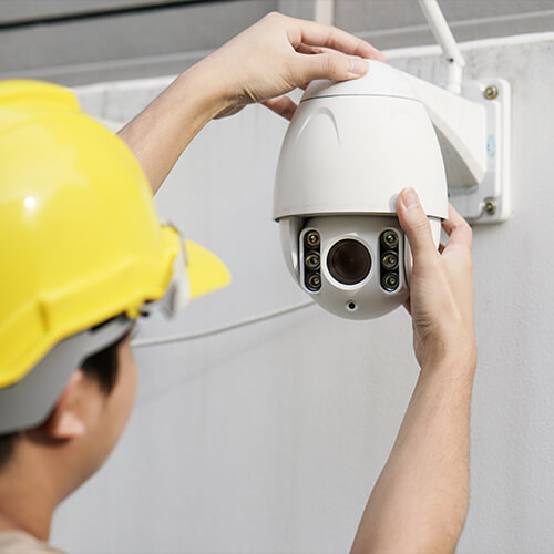 Instalação e manutenção de câmeras de segurança